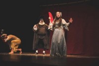 Une scène du spectacle lLa Ridiculosa commedia